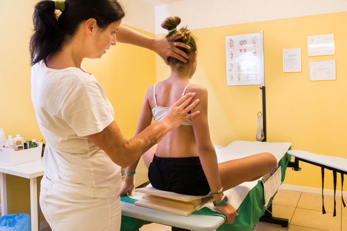Rieducazione posturale globale a Serina, in Val Brembana provincia di Bergamo - Studio fisioterapia Riabilita